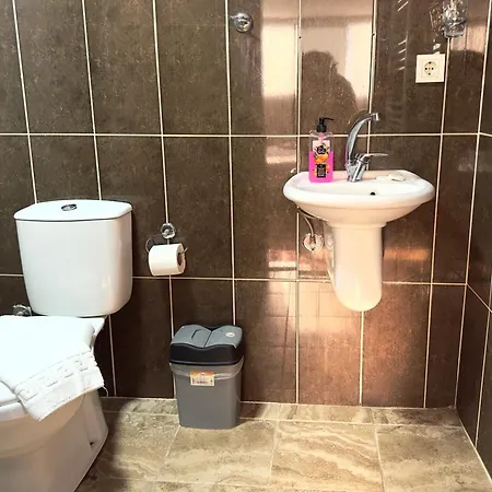 Hotel Aqqa