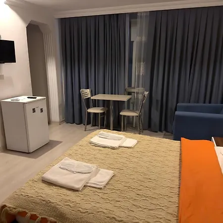 Aqqa Izmir